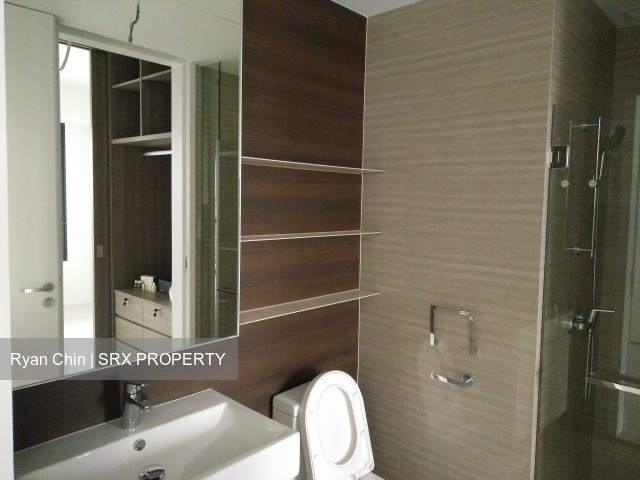 Sky Vue (D20), Condominium #203989321